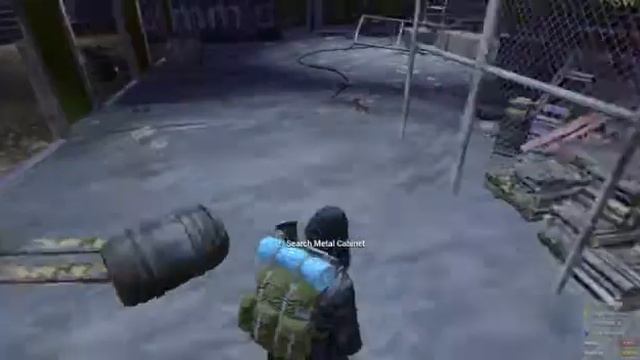 Just Survive: Looting the Safe Zone Helping Player & Spying on him.18-04-18 смотреть онлайн