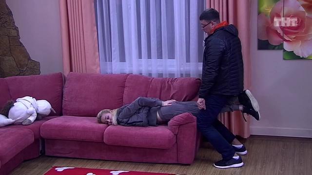 Дом-2: Я тебя не бью, я тебя наказываю смотреть онлайн