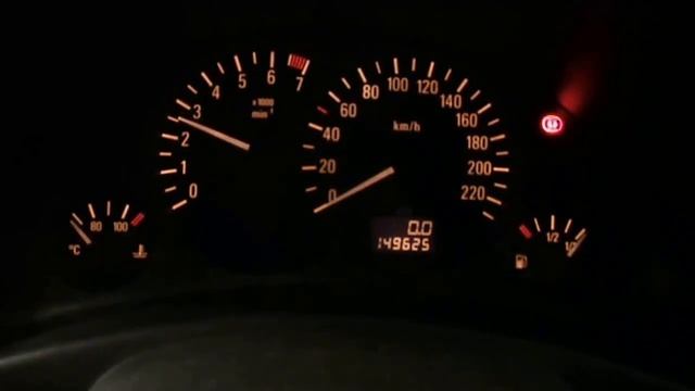 WRECKING 2004 HOLDEN BARINA 1.6 (C15906) смотреть онлайн