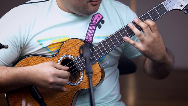 Cornerstone Custom Koa Baritone смотреть онлайн