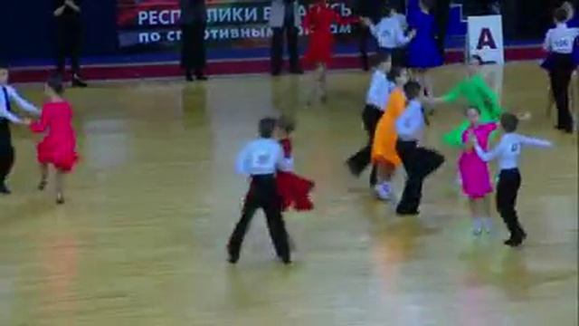 Бальные танцы Цегалко Яна и Никитин Владимир 2.mp4 смотреть онлайн