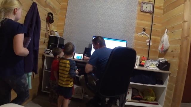 ЗЕМЛЕТРЯСЕНИЕ!??/КАКОЙ БАРДАК устроили!?/ПАПА ГОТОВИТ!??/ Семья Жуковых смотреть онлайн