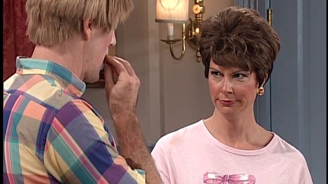 MADtv - Stuart Outtakes (with Michael McDonald Commentary) смотреть онлайн