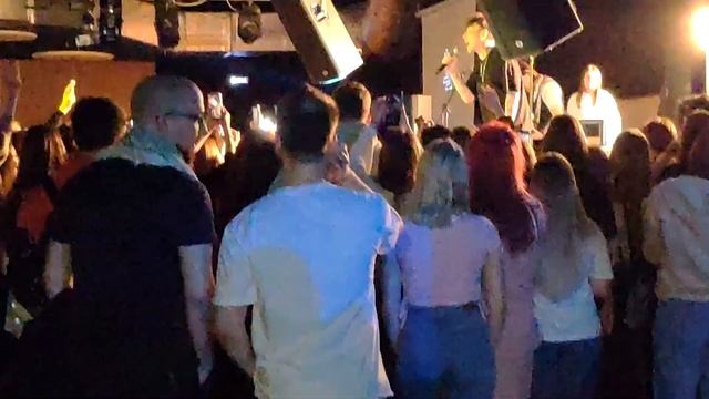 Три дня золотого дождя в Кемерове смотреть онлайн