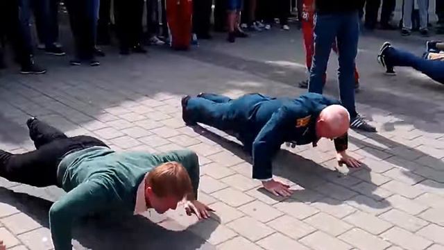 Ветерану В 77 ЛЕТ!!!! сегодня бросаю курить.В волгограде Солнечно без осадков смотреть онлайн