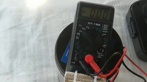 Мультиметр. Тестер DT 182. Работа от кроны.