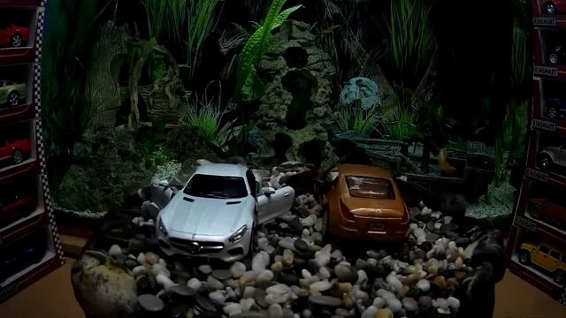 KINSMART коллекция машинок для мальчиков - Mercedes AMG GT - Nissan 350Z смотреть онлайн