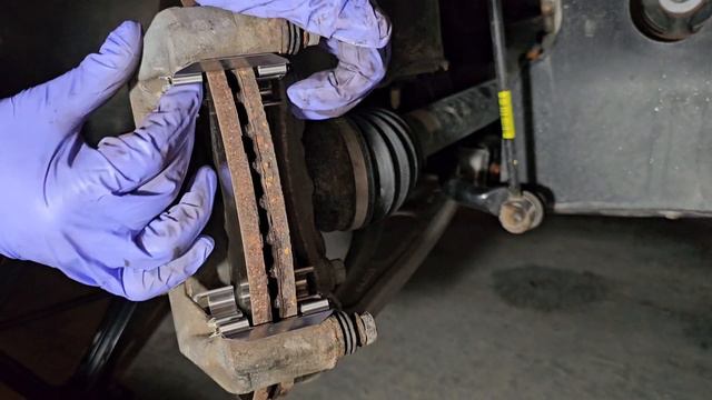 How to change brake pads, Hyundai Sonata and Kia Optima. смотреть онлайн