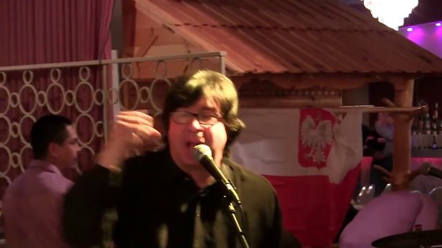 Polka Family (2014) - Play Play The Music смотреть онлайн