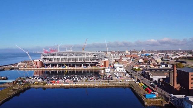 New Everton Stadium at Bramley Moore Dock #djimini2 #everton #bramleymooredock смотреть онлайн