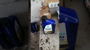 Замена масла в коробке Iveco Daily, 35C15.3. 0 дизель 2008 года выпуска, спарка, мебельный фургон.