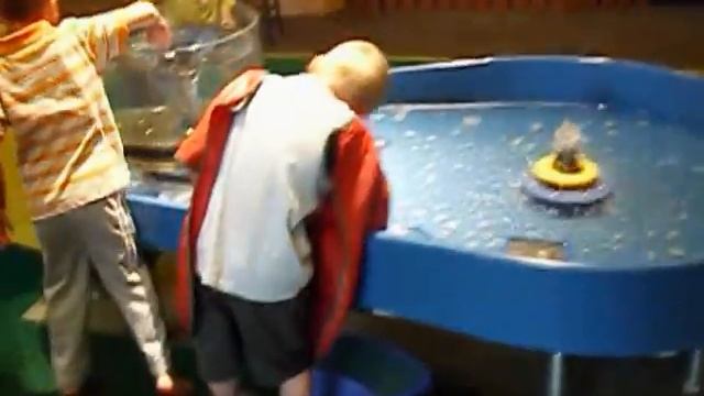 Wonder lab смотреть онлайн