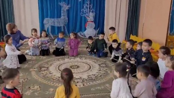 Игра с палочками (клавесами)