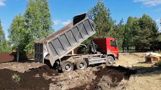 Отсыпка участка торфом под посевной газон смотреть онлайн