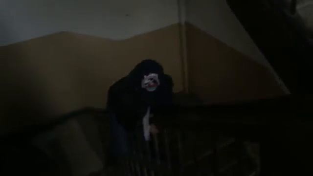 Антон съезжает по лестнице 2. смотреть онлайн