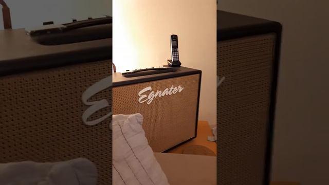 Gibson ES-335 comparison 2018 Memphis Traditional ES 335 vs. 2020 Nashville ES 335 Dot смотреть онлайн