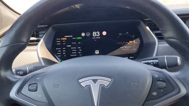 Tesla Model S100 D, замеряем расход энергии на разной скорости.