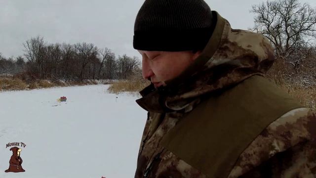 Штормовое Открытие Зимней Рыбалки в Самарской Области Ловля щуки на жерлицы Первый Лёд 2023-2024 смотреть онлайн