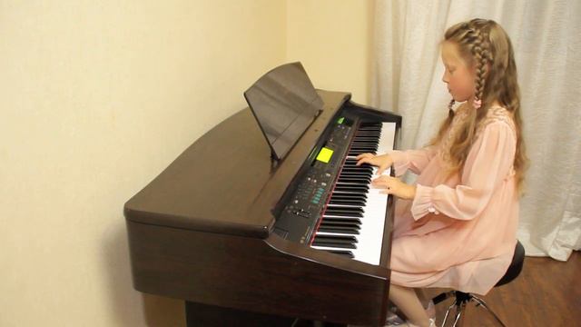 Василиса Гусарова (6 лет) - Р. Шуман Веселый крестьянин, возвращающийся с работы смотреть онлайн