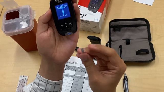 Accu Chek Guide + Softclix Demo (Spanish with titles) смотреть онлайн