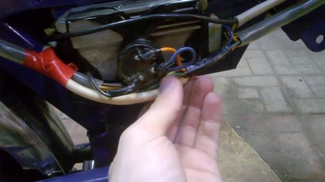 Восстановленние мопеда Верховина 7 часть4,проводка часть 2. смотреть онлайн