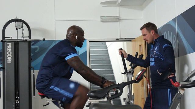 AKINFENWA | Bayo's first day back смотреть онлайн