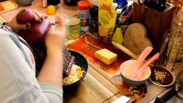 Еврейский салат | А еврейский ли? Как назвать салат? смотреть онлайн