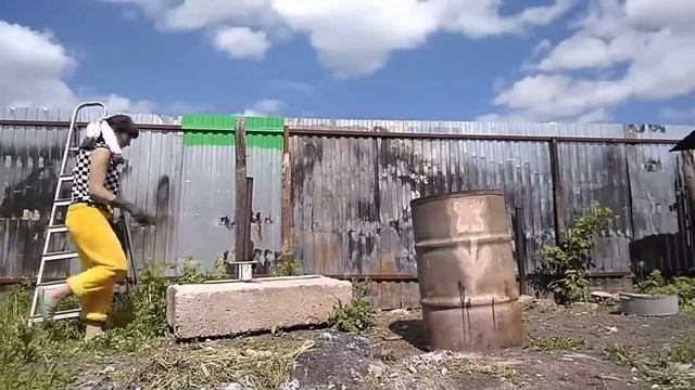 Крашу Я забор, для красоты!!!!! ????? смотреть онлайн