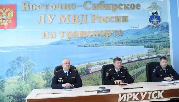 Начальник ВС ЛУ МВД России на транспорте Денис Моисеев награжден государственной наградой смотреть онлайн