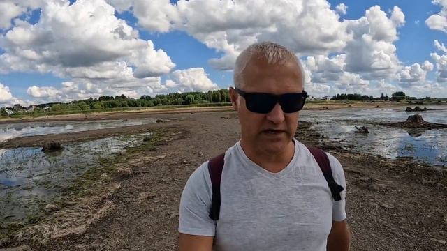 ИКШКИЛЕ, ЛАТВИЯ - 1) ПЕРВАЯ КАМЕННАЯ ПОСТРОЙКА в ЛАТВИИ 2) ИДЁМ ПО ДНУ РЕКИ! (Вода спущена) смотреть онлайн