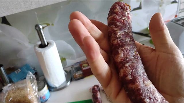 СЫРОВЯЛЕНАЯ КОЛБАСА СВОИМИ РУКАМИ,Колбаса со стартами. смотреть онлайн