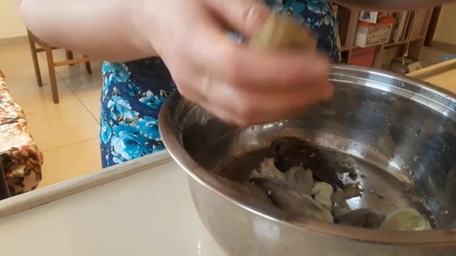 Этот САЛАТ из БАКЛАЖАНОВ надо делать сразу МНОГО!!! смотреть онлайн