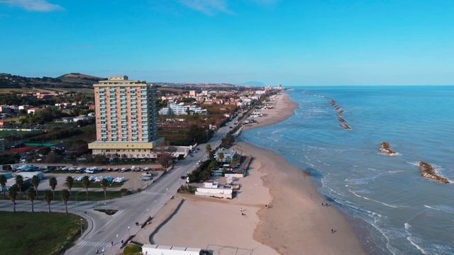 Porto San Giorgio by Dji mini 2 смотреть онлайн