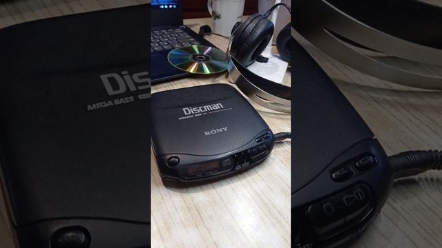 Sony Discman d-131 смотреть онлайн