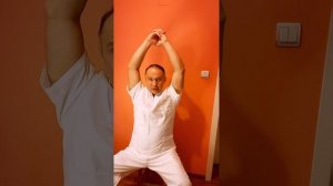 Упражнения для реабилитации руки при перенесённом инсульте. Видео упражнений лфк.