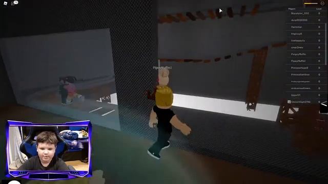 Infectious smile Roblox (face reveal) смотреть онлайн