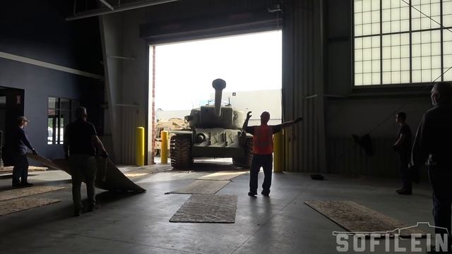 T30 prototype heavy tank towed by M88 at NACC Ft. Benning смотреть онлайн