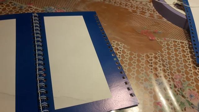 Разбирае старый колендарь на хоз нужды(экономия) смотреть онлайн