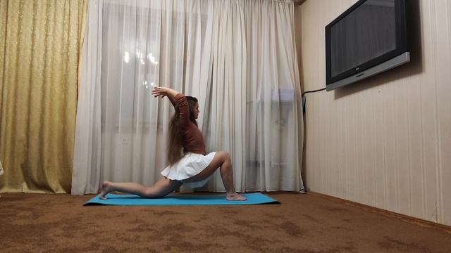 Gymnastics & Workout At Home
