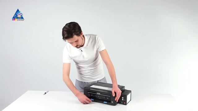 Комплектация МФУ Epson L355 смотреть онлайн