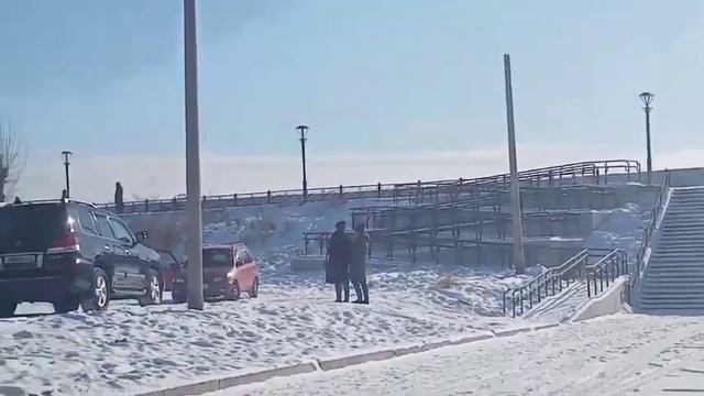 Горит дом в центре Улан-Удэ смотреть онлайн
