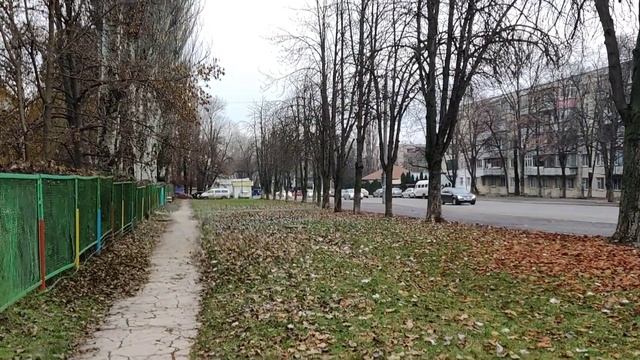 Кишинёв 15 декабря 2020, Буюканы, СШ 18, ул. Коммуны