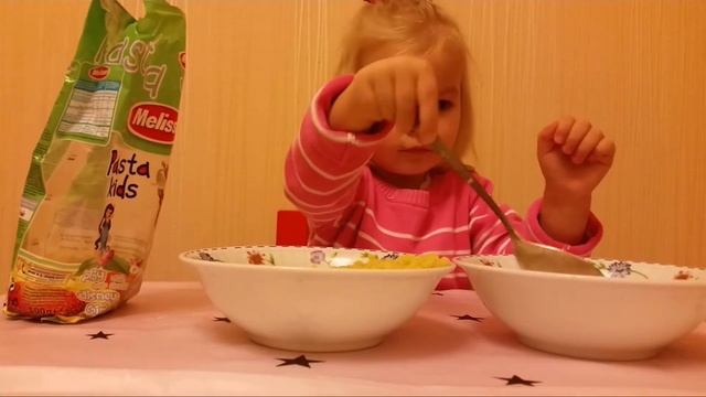 Чем завлечь ребенка развивающие игры для детей смотреть онлайн