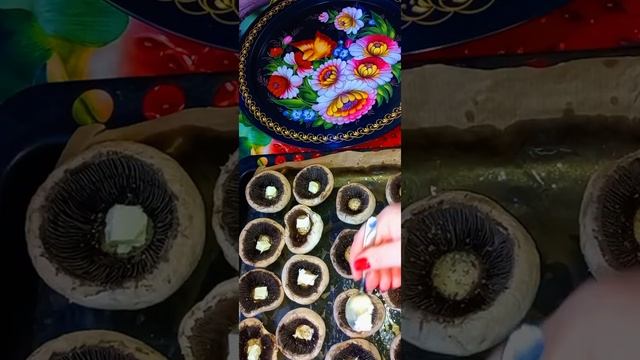 Сочные фаршированные шампиньоны! смотреть онлайн