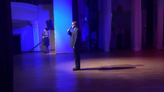 За любовь молюсь cover Слова : Екатерина Приходько (Спел слепой музыкант) смотреть онлайн