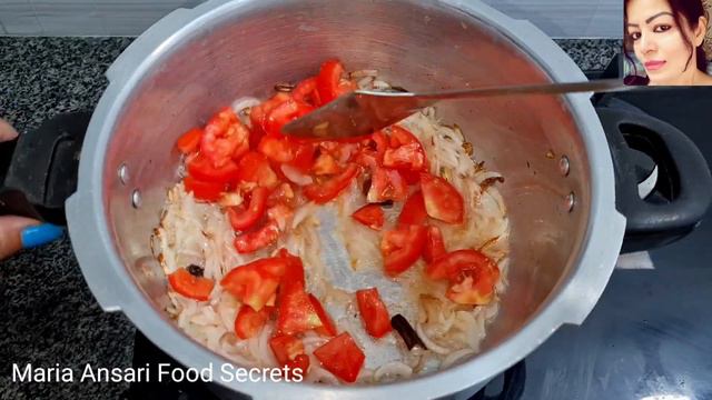 Beef Heart Recipe || Big Heart Cuting | Big Heart Masala By Maria Ansari || смотреть онлайн