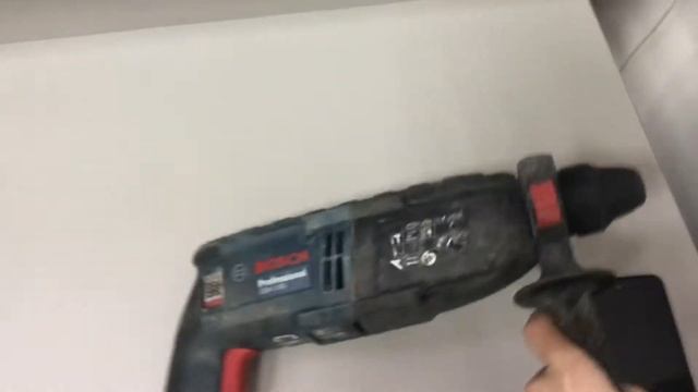 Перфоратор BOSCH GBH 240 смотреть онлайн