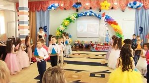 Вход на выпускной "Парус детства"