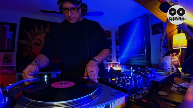 over 2h vinyl dj mix - House Music Classic - смотреть онлайн