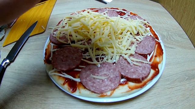 Готовим пиццу и горячие бутерброды, быстро и вкусно! смотреть онлайн